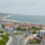 Rooftop Sea View With Private Swimming Pool Назаре
